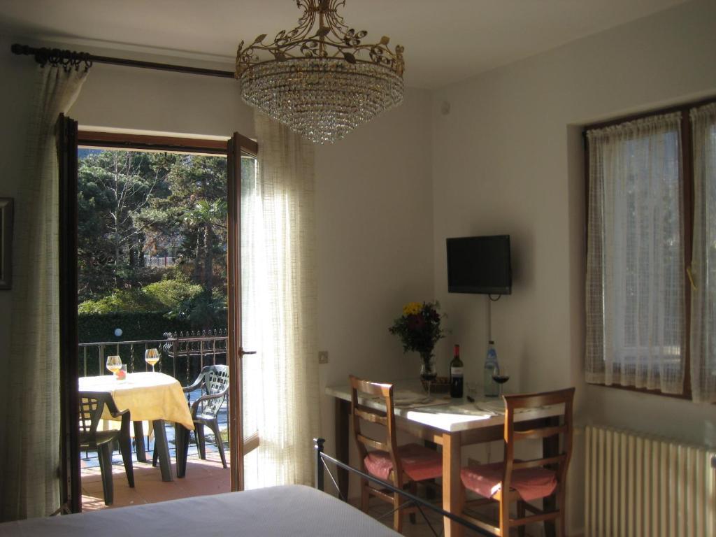玛格丽塔别墅酒店 Lake Maggiore 客房 照片